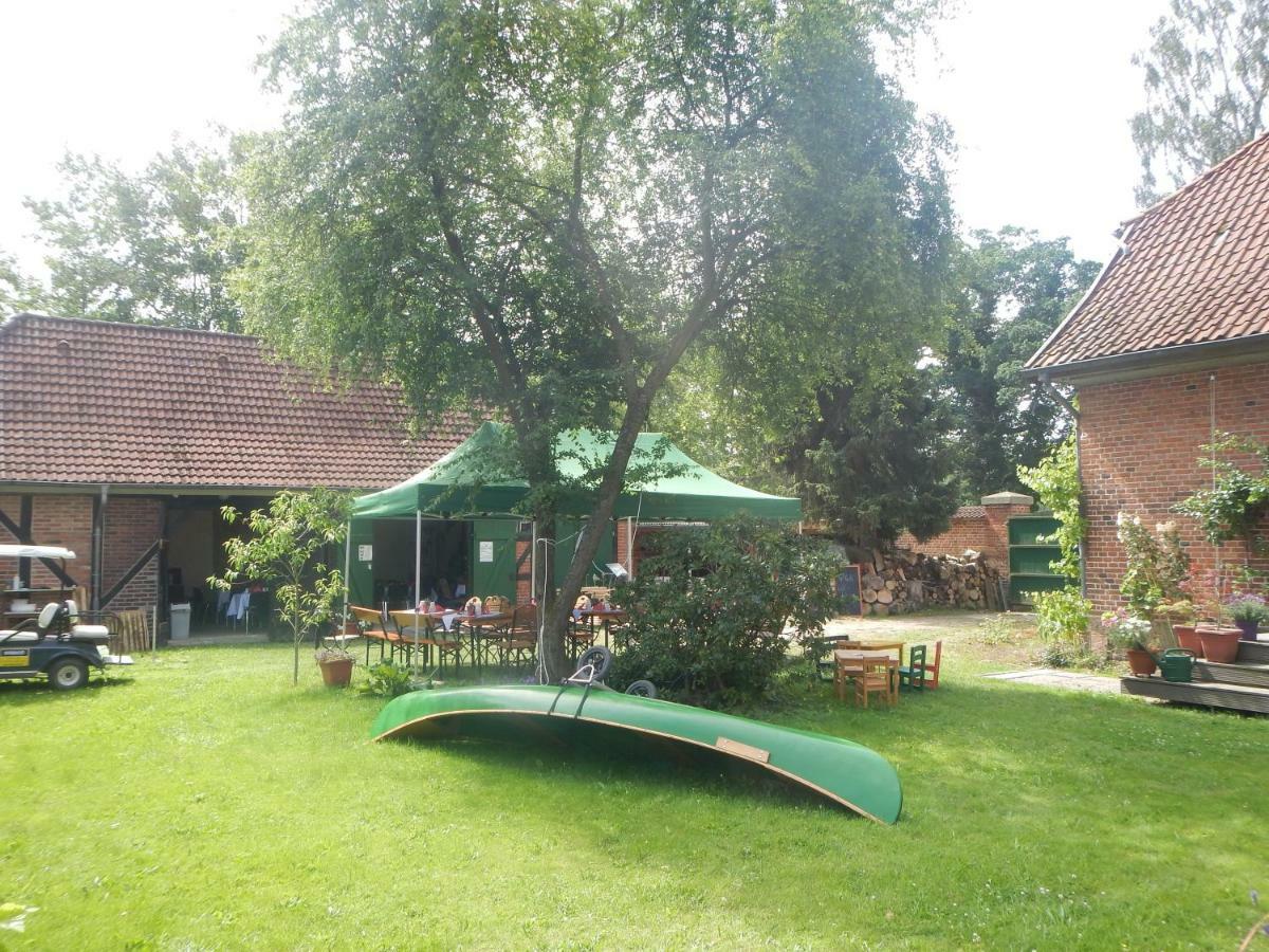 4 Sterne Wohnen "Zum Alten Forsthof" Am Schlosspark, App 1 "Smuck Und Groot" Eutin Exteriör bild